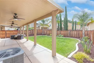 25451 Jack Rabbit Ln, Corona, CA 92883 - Photo 32