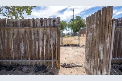 717 Belinda, Barstow, CA 92311 - Photo 22
