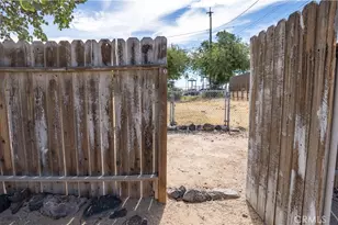717 Belinda, Barstow, CA 92311 - Photo 22
