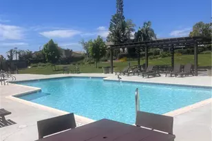 958 Falcon View, Upland, CA 91784 - Photo 10