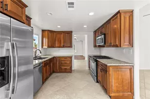 36330 St Raphael Dr, Murrieta, CA 92562 - Photo 14
