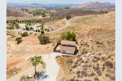 22125 Post Road, Perris, CA 92570 - Photo 10