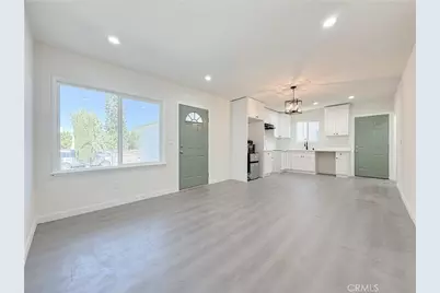 213 N Broadacres Avenue, Compton, CA 90220 - Photo 2