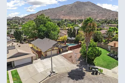22438 Raven Way, Grand Terrace, CA 92313 - Photo 4