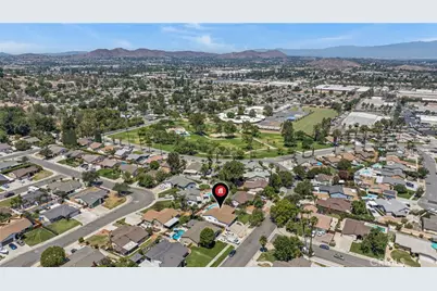 2752 Litchfield Drive, Riverside, CA 92503 - Photo 48
