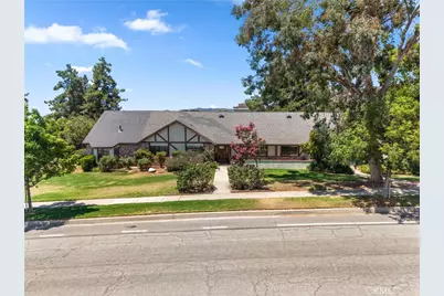 13195 Serape Court, Yucaipa, CA 92399 - Photo 2