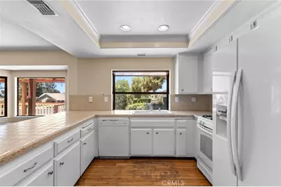 13195 Serape Court, Yucaipa, CA 92399 - Photo 12
