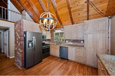 363 Castle Gate, Lake Arrowhead, CA 92352 - Photo 12