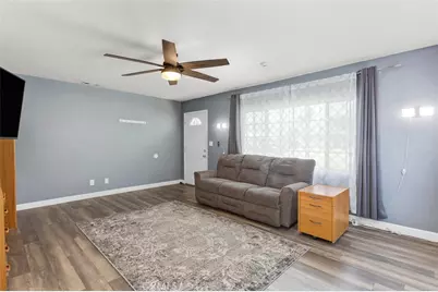 27143 Norwood, Highland, CA 92346 - Photo 6