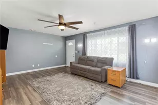 27143 Norwood, Highland, CA 92346 - Photo 6