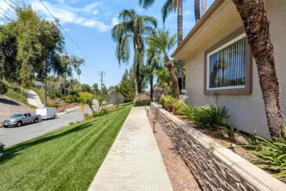 1515 S Center Street, Redlands, CA 92373 - Photo 6