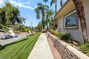 1515 S Center St, Redlands, CA 92373 - Photo 6