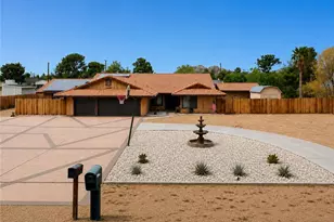 14182 Gayhead, Apple Valley, CA 92307 - Photo 2