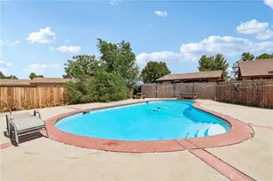 14182 Gayhead, Apple Valley, CA 92307 - Photo 64