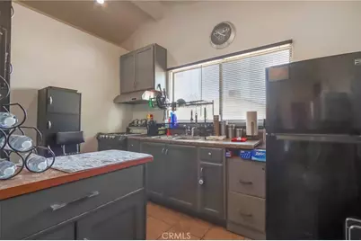 14182 Gayhead, Apple Valley, CA 92307 - Photo 48