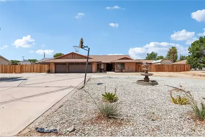 14182 Gayhead, Apple Valley, CA 92307 - Photo 2