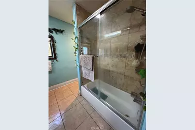 1707 N Arrowhead, San Bernardino, CA 92405 - Photo 2