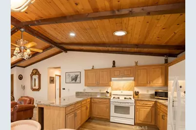 620 Elysian Boulevard, Big Bear City, CA 92314 - Photo 16