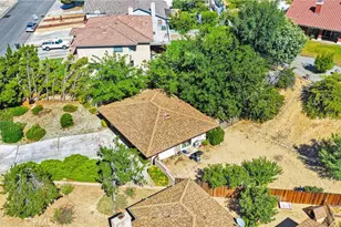 18190 Country Glen, Victorville, CA 92395 - Photo 40