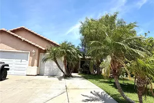 15184 Macadamia Ct, Fontana, CA 92335 - Photo 4