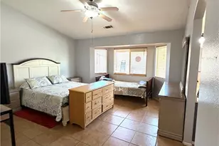 15184 Macadamia Ct, Fontana, CA 92335 - Photo 16