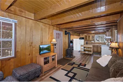 567 Highland Road, Big Bear Lake, CA 92315 - Photo 16