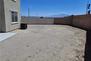 31309 Sutherland Pass, Winchester, CA 92596 - Photo 8
