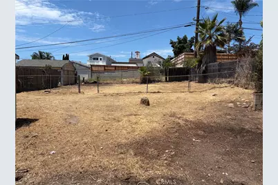 736 Sacramento, Spring Valley, CA 91977 - Photo 2
