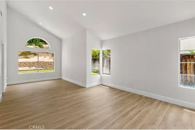 585 Hamilton Drive, Corona, CA 92879 - Photo 6