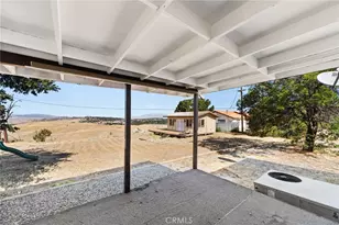 12978 11th, Yucaipa, CA 92399 - Photo 26