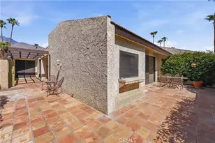 1470 E Andreas Rd, Palm Springs, CA 92262 - Photo 2