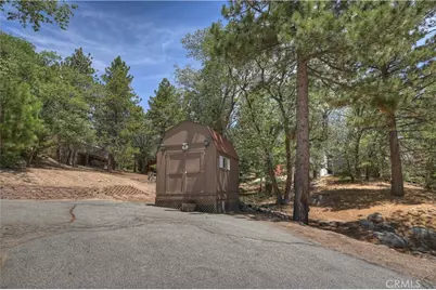 707 Briar Lane, Green Valley Lake, CA 92341 - Photo 44