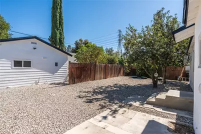 25860 Miramonte, Loma Linda, CA 92373 - Photo 24