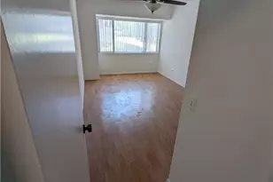 2062 Locust Ct, San Bernardino, CA 92404 - Photo 14