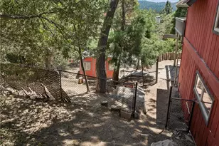 27711 Alpen, Lake Arrowhead, CA 92352 - Photo 32