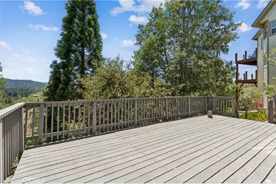27711 Alpen, Lake Arrowhead, CA 92352 - Photo 28
