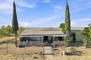 7124 7th St, Phelan, CA 92371 - Photo 2