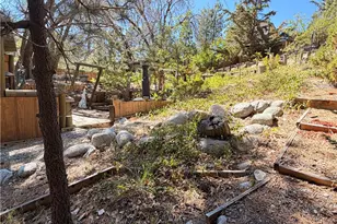 32778 Deer Lick, Arrowbear, CA 92382 - Photo 34