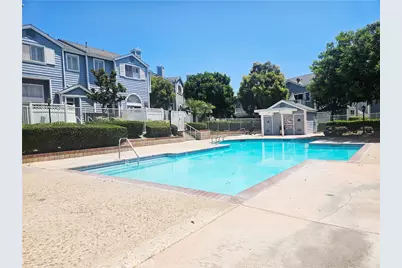 12864 Sycamore Village Dr., Norwalk, CA 90650 - Photo 8