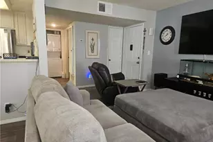 12864 Sycamore Village Dr, Norwalk, CA 90650 - Photo 26