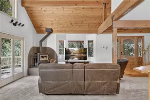 77 Park Dr, Running Springs, CA 92382 - Photo 10