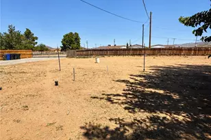 14829 Navajo Rd, Apple Valley, CA 92307 - Photo 18
