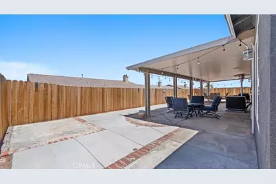 13230 Dos Palmas, Victorville, CA 92392 - Photo 26