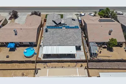 13230 Dos Palmas, Victorville, CA 92392 - Photo 32