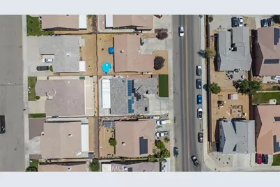 13230 Dos Palmas, Victorville, CA 92392 - Photo 36