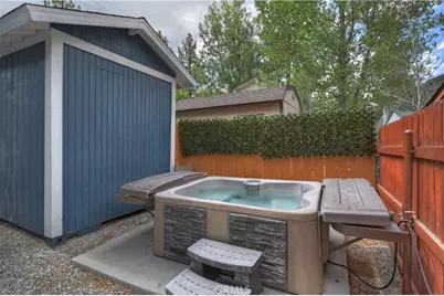 2001 Shady, Big Bear City, CA 92314 - Photo 6