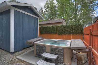 2001 Shady, Big Bear City, CA 92314 - Photo 6