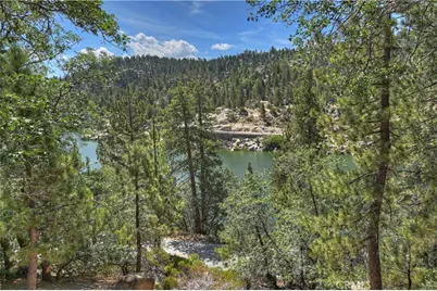 298 Nolan, Big Bear Lake, CA 92315 - Photo 4