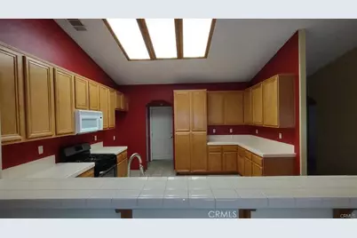 13231 Butte Avenue, Victorville, CA 92395 - Photo 8
