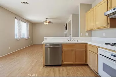 12605 Biscayne Avenue, Victorville, CA 92392 - Photo 14